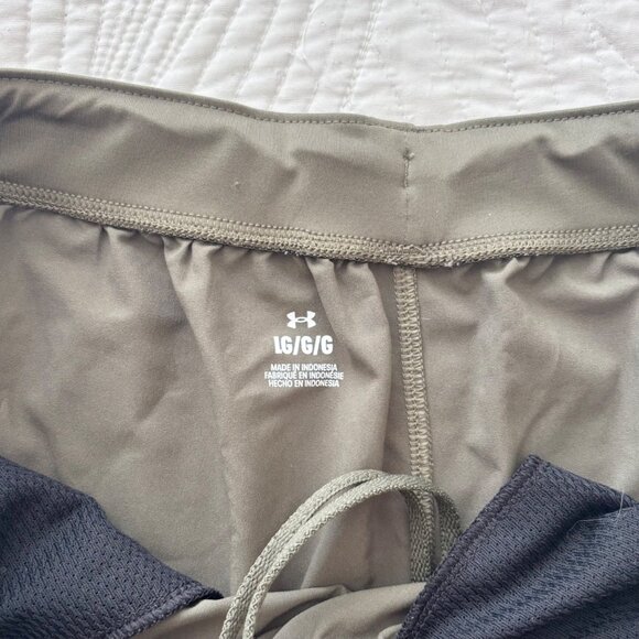 Under Armour Mens Green Gym Shorts Large Polyester Lightweight 6" Inseam Elastic - Picture 5 of 11